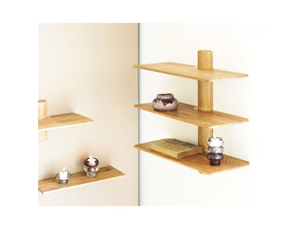 Nástěnná police Calcata, 3 patra, dub, 55 × 55,5 cm
