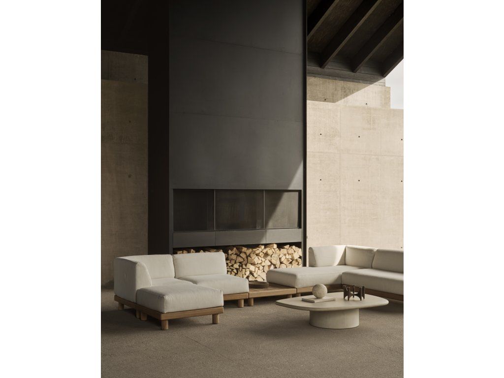 Konferenční stolek Elements do exteriéru 134 cm – beton světle šedý