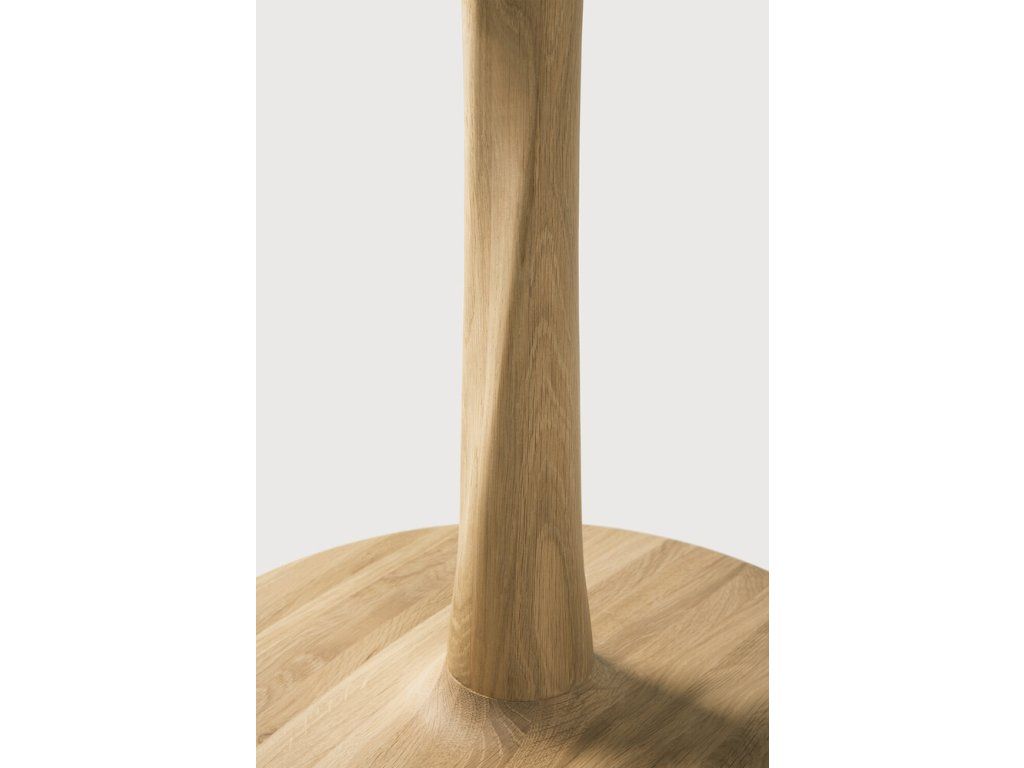 Lounge stolek Torsion kulatý ø 90 cm – dub
